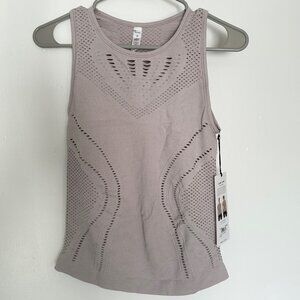 ALO Yoga Seamless Perforated Racerback Tank Top - Light Mauve